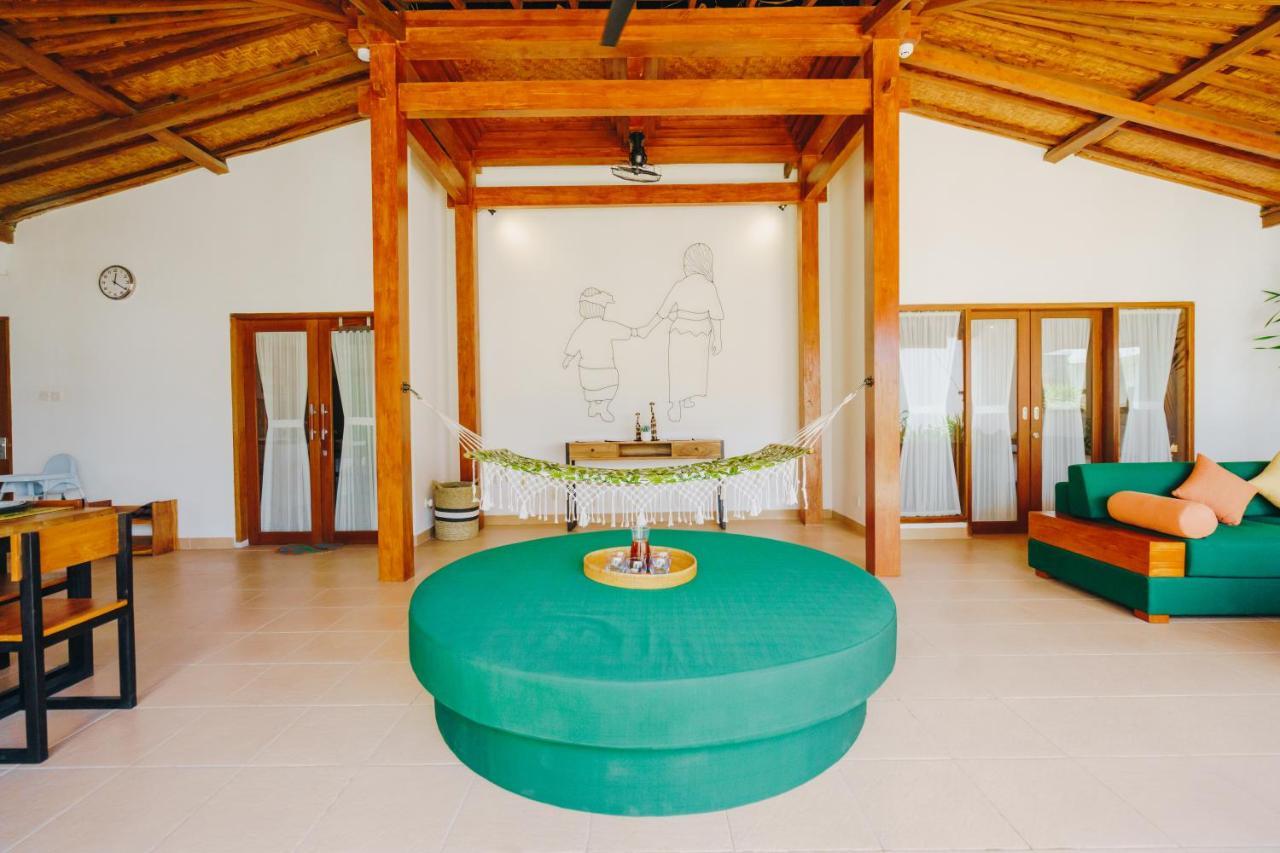 Villa Orked 3 With Family Room Seminyak מראה חיצוני תמונה