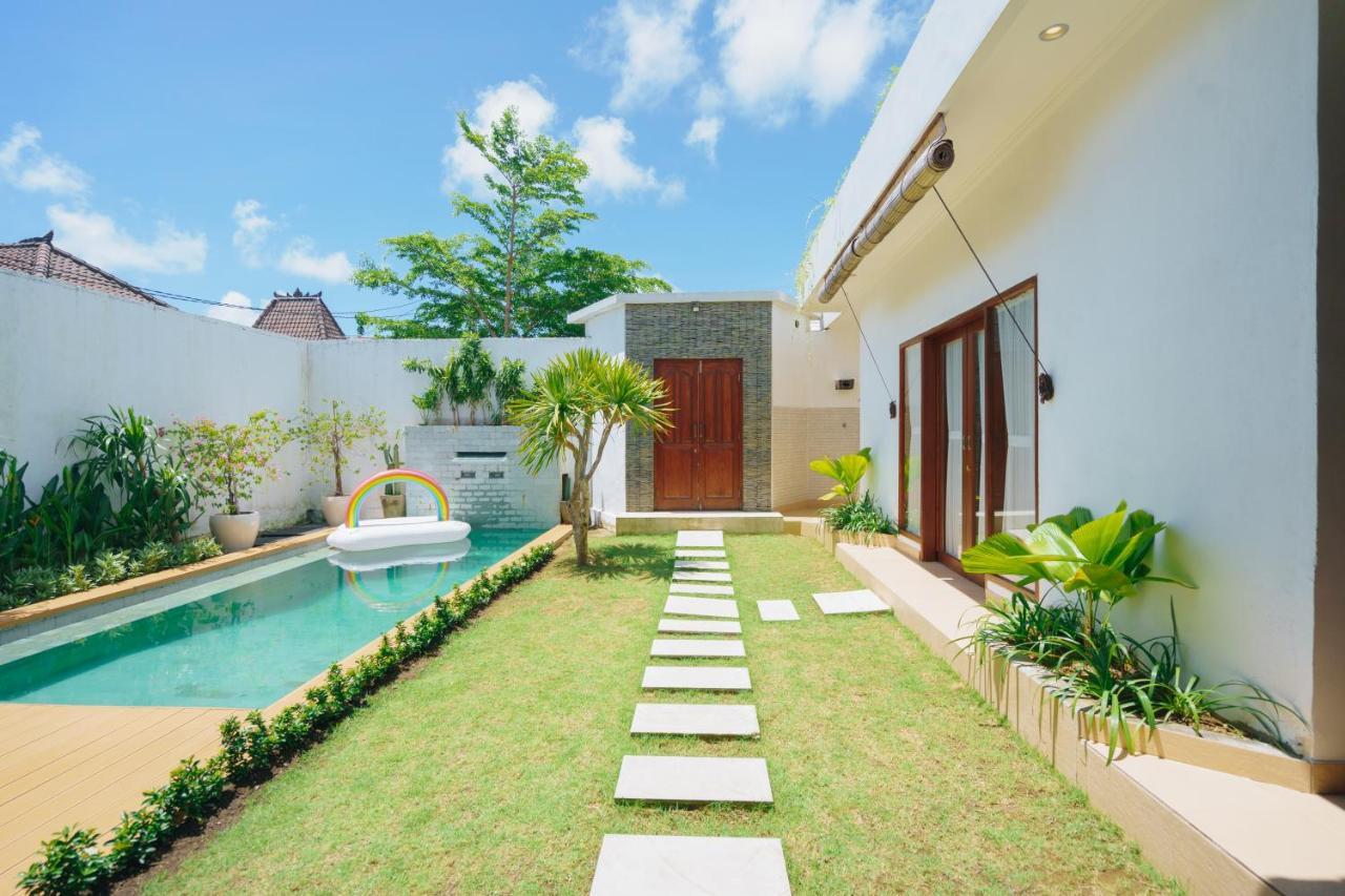Villa Orked 3 With Family Room Seminyak מראה חיצוני תמונה