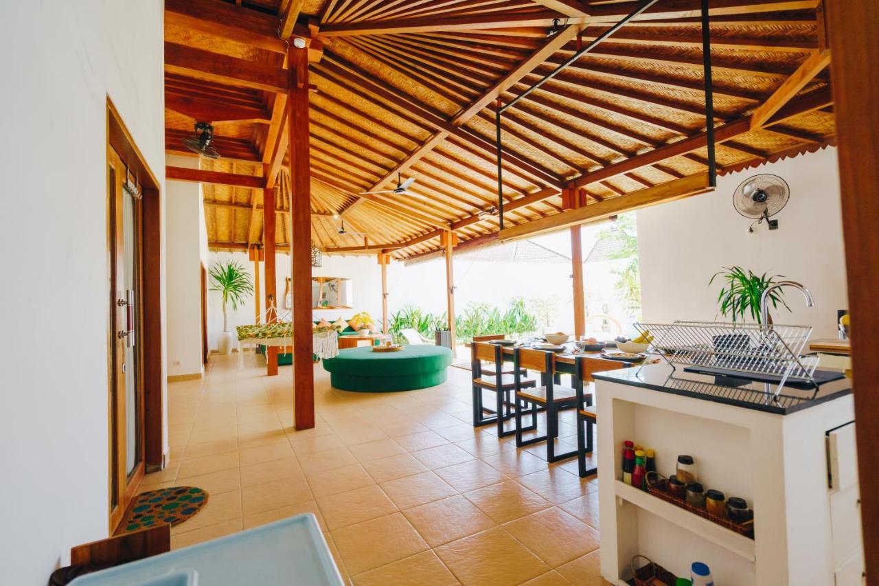 Villa Orked 3 With Family Room Seminyak מראה חיצוני תמונה