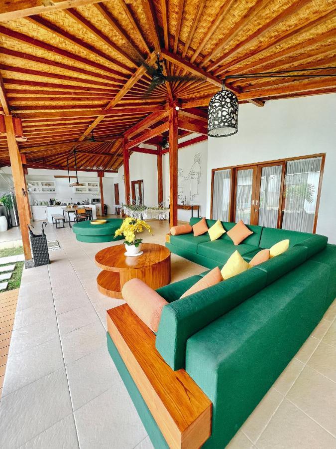 Villa Orked 3 With Family Room Seminyak מראה חיצוני תמונה