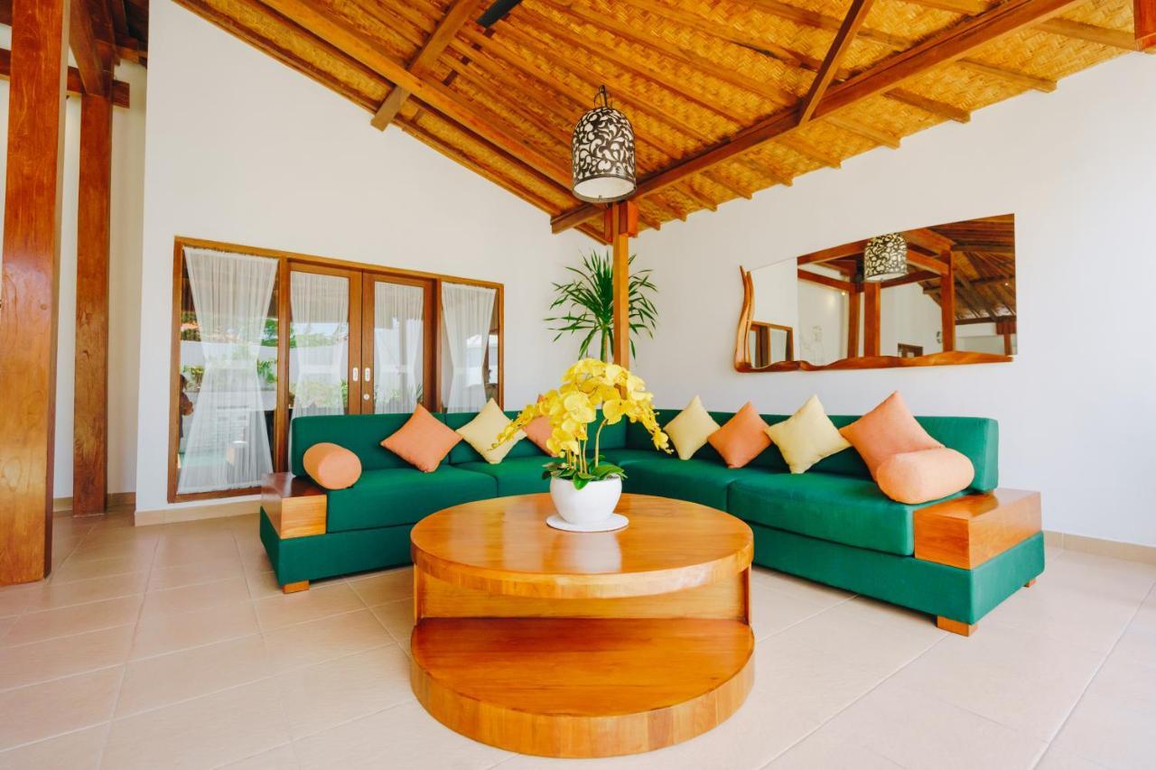 Villa Orked 3 With Family Room Seminyak מראה חיצוני תמונה