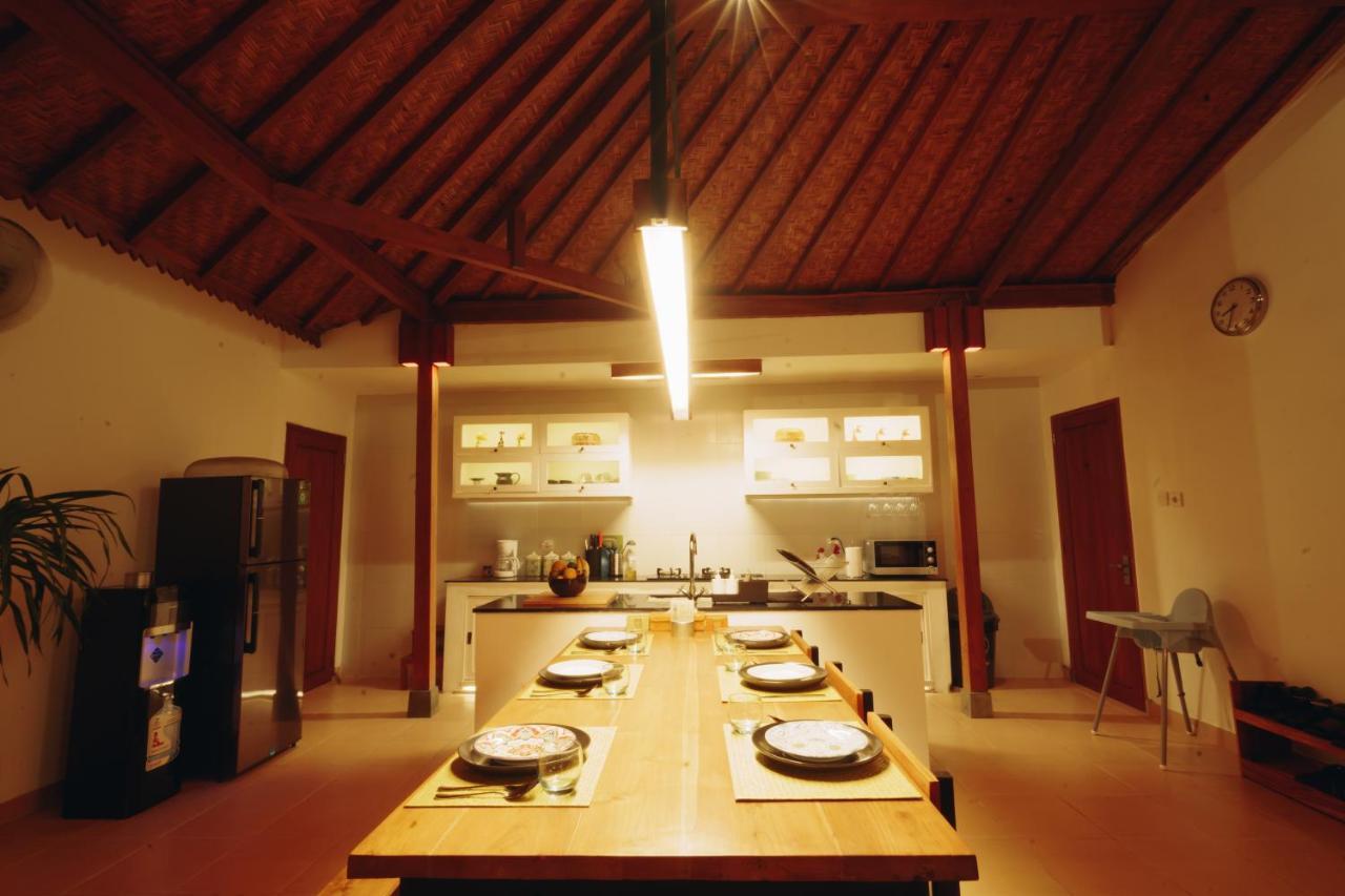 Villa Orked 3 With Family Room Seminyak מראה חיצוני תמונה