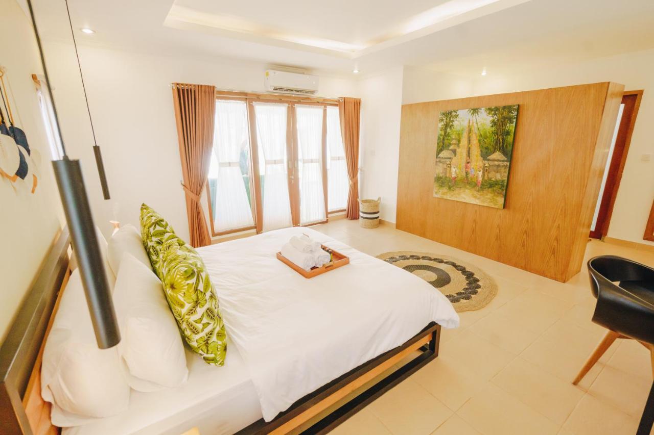 Villa Orked 3 With Family Room Seminyak מראה חיצוני תמונה